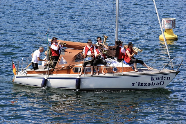 都不得不承 都不得不承